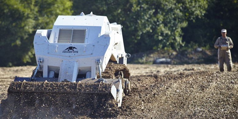 Mechanical mine clearance